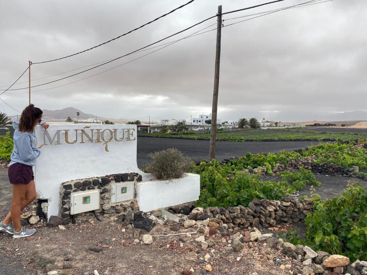 Casa Antonia Reyes, A La Sombra De Famara Munique