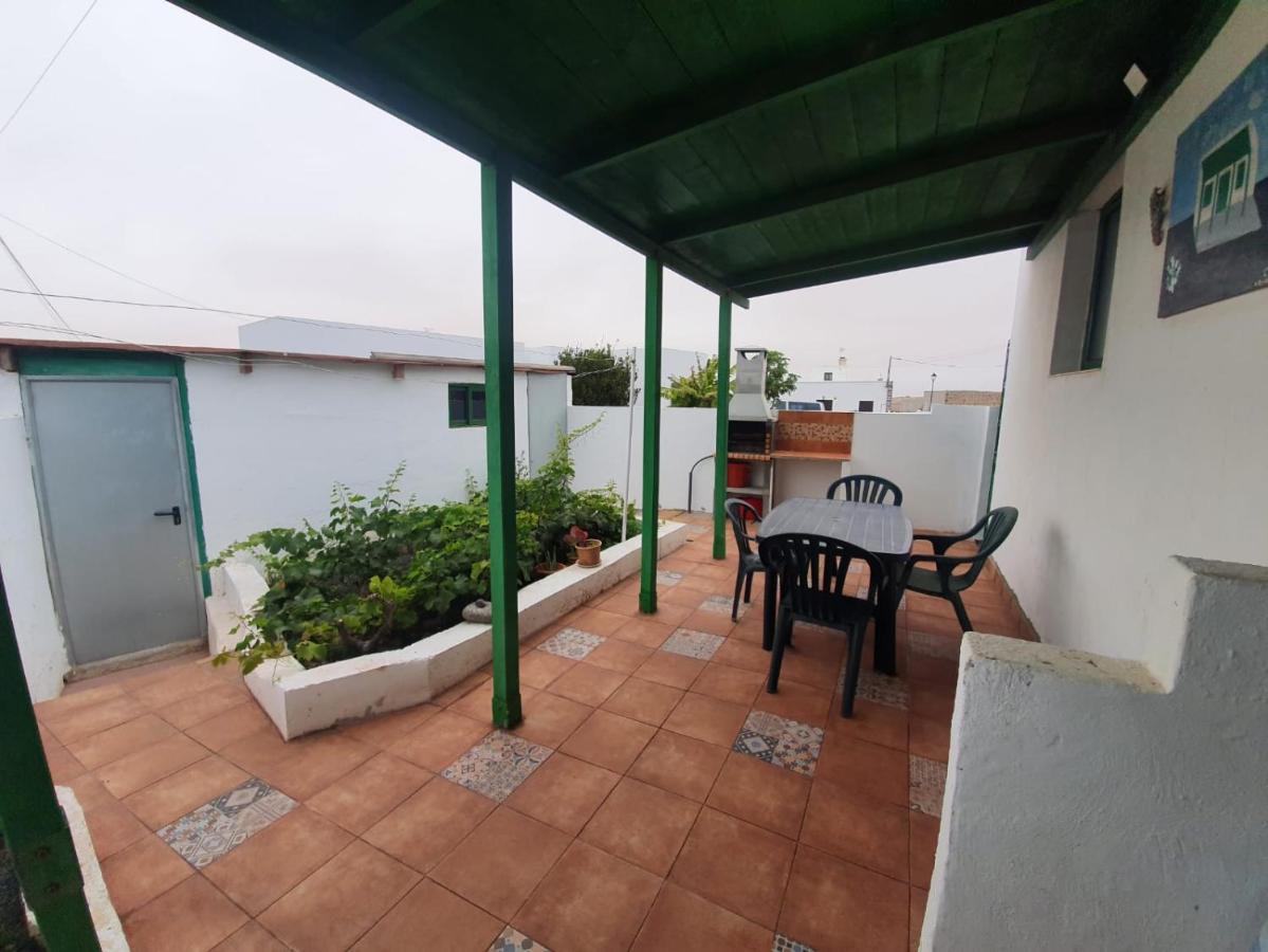 Casa Antonia Reyes, A La Sombra De Famara * Munique