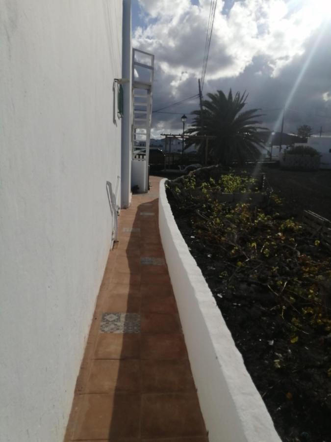 Casa Antonia Reyes, A La Sombra De Famara Appartement *