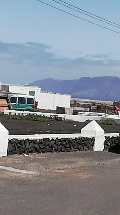 Casa Antonia Reyes, A La Sombra De Famara Munique