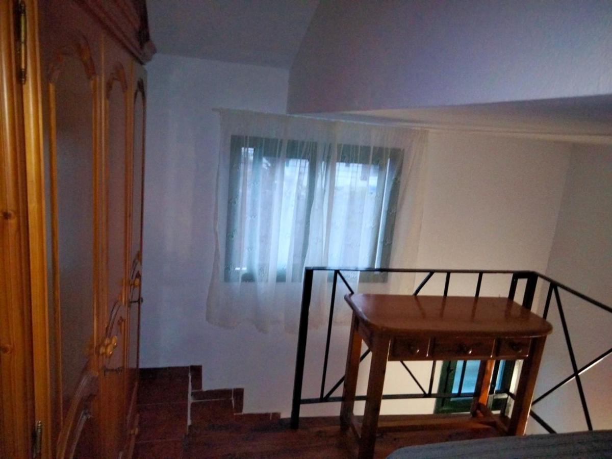 Casa Antonia Reyes, A La Sombra De Famara