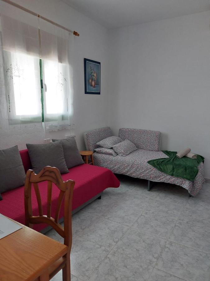 Casa Antonia Reyes, A La Sombra De Famara * Munique